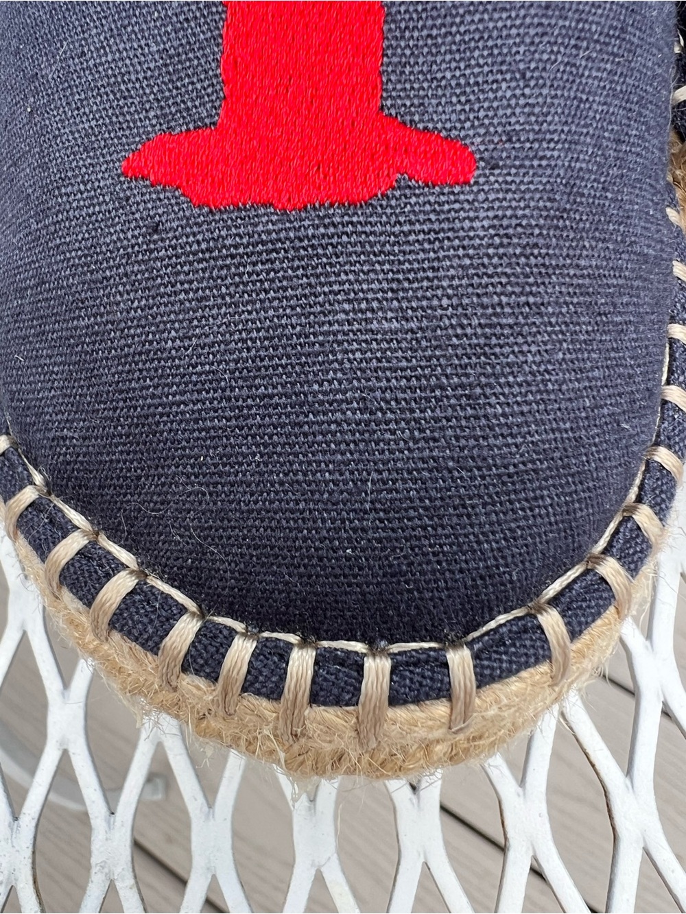 NEW CROWN & IVY LOBSTER FLATS - Picture 7 of 7